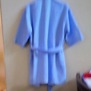 Turquaz women's lightweight robe in size s/m